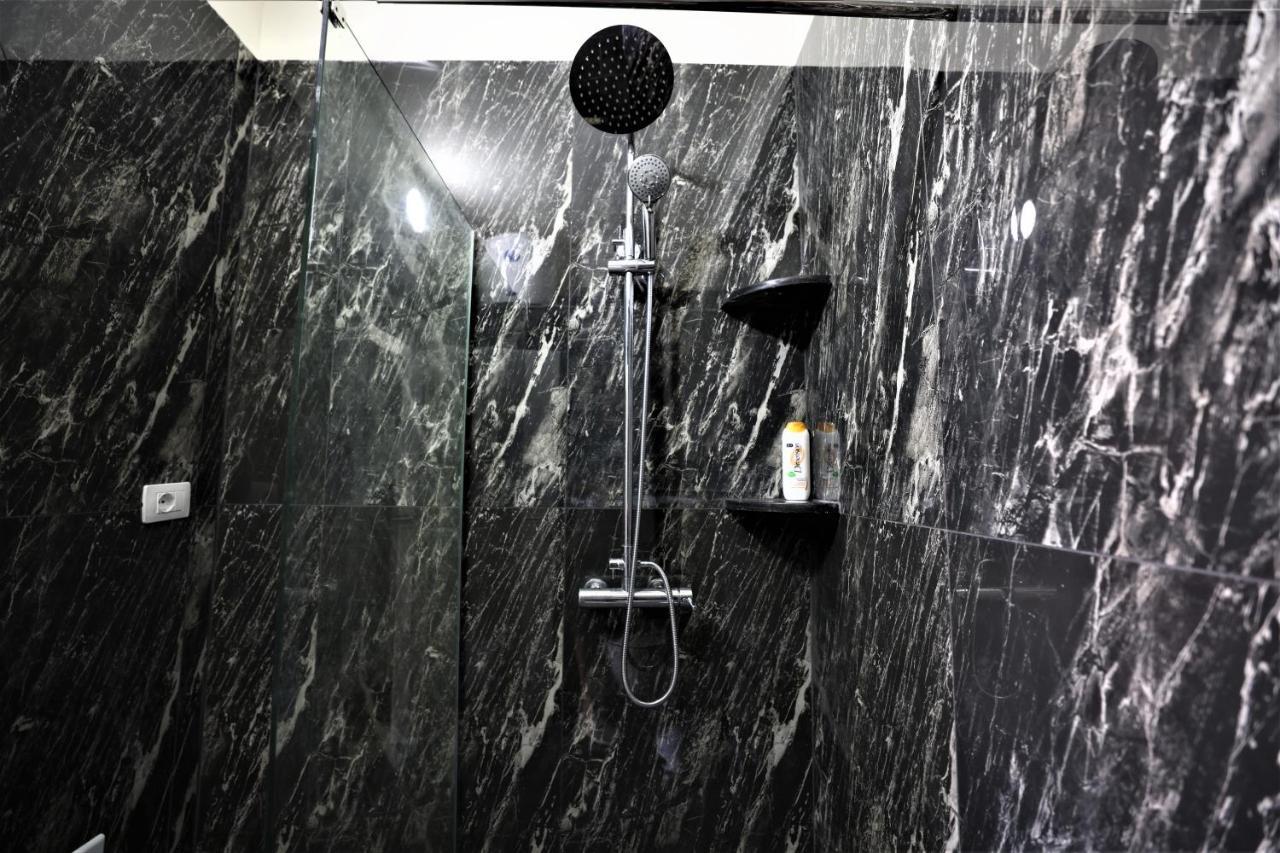 Stylish 1-Bedroom In Tirana #2 Exterior foto