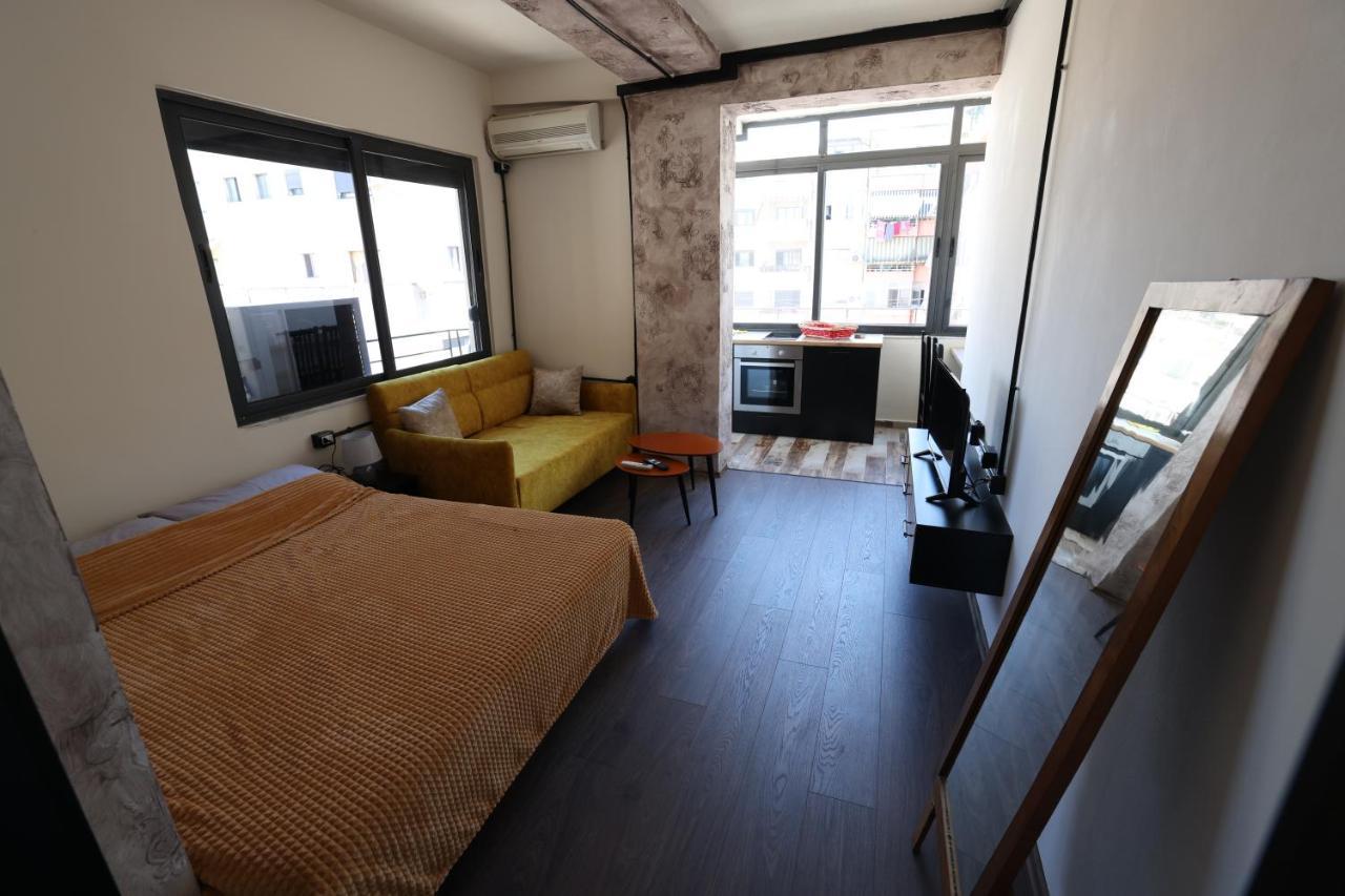 Stylish 1-Bedroom In Tirana #2 Exterior foto